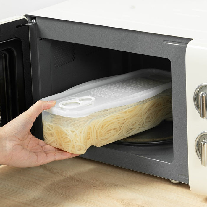 Microwave Oven Cooking Noodle Box